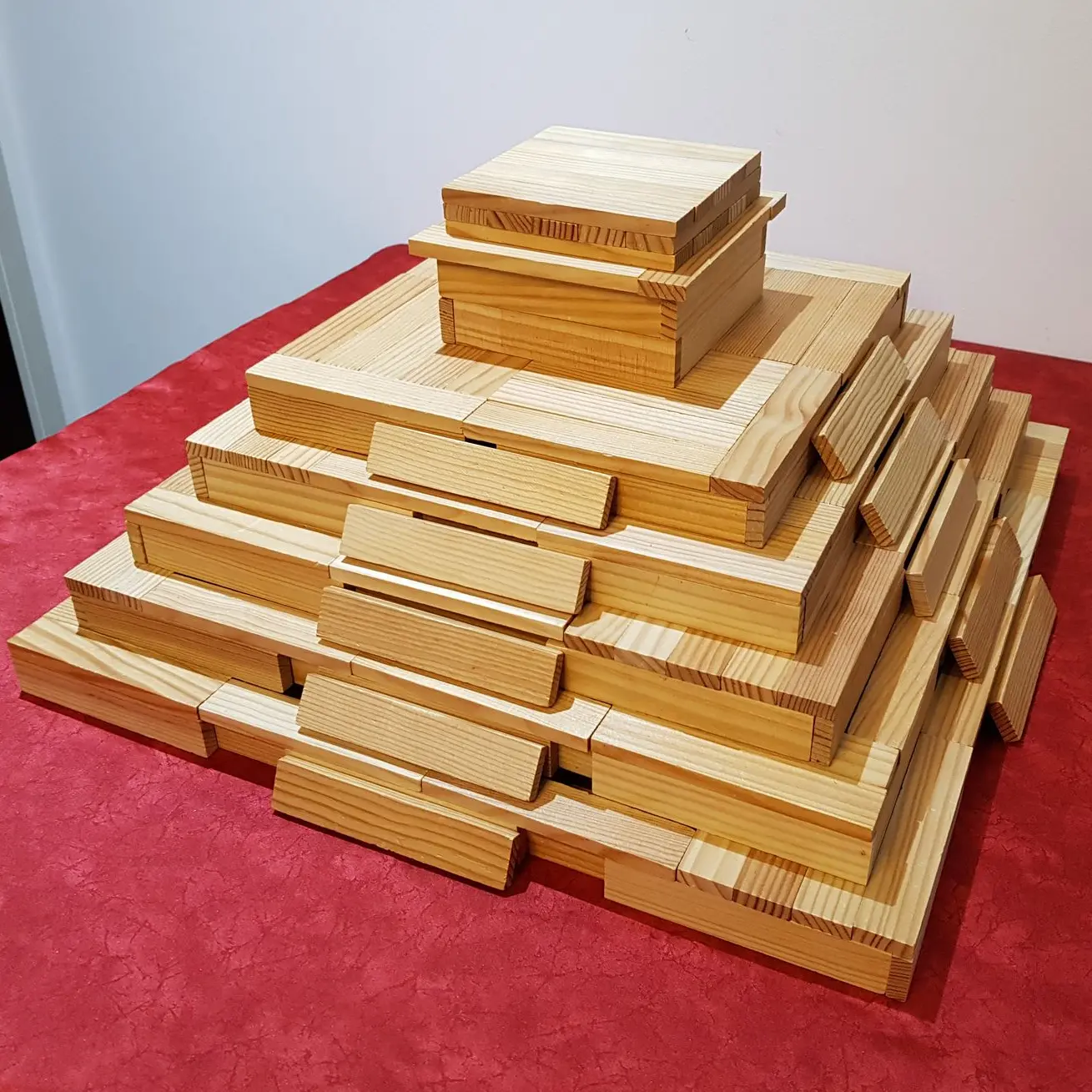 Latin America Pyramid kapla planks